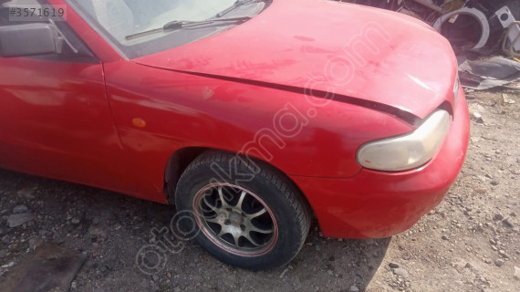 Daewoo nubira sağ çamurluk yedek parça