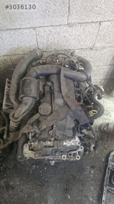 Renault Master 3 2.3 Motur komple