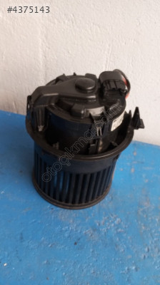 Peugeot 208 kalorifer motoru ve pervanesi