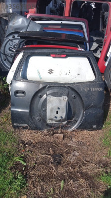 Daihatsu terrios bagaj kapağı yedek parça