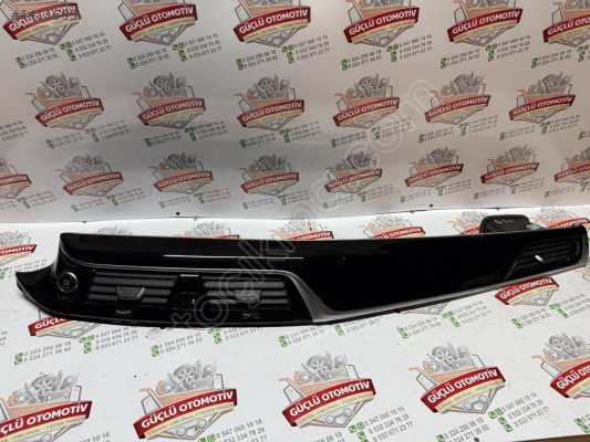 BMW G30 5 KASA TORPİDO BAKALİTİ HAVA MENFEZİ ORİJİNAL SÖKME