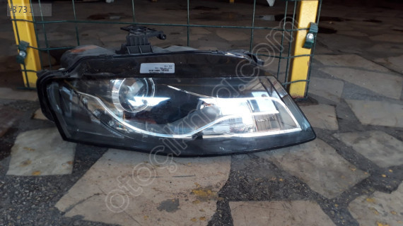 AUDI A4 2011 MODEL SAĞ FAR