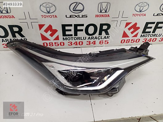 TOYOTA C-HR SAĞ FAR ÇIKMA ORİJİNAL PARÇA 2019-2022
