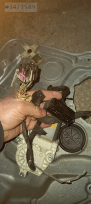 Volkswagen Bora sol arka kapı tesisatı