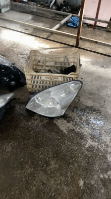 TOYOTA COROLLA SOL ÖN FAR