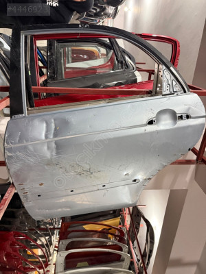 KİA CERATO ÇIKMA ORJİNAL SOL ARKA KAPI BD1