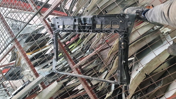 SKODA KAROQ ÖN PANEL 2018-2024