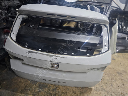 SEAT ATECA BEYAZ BAGAJ KAPAĞI ORJINAL