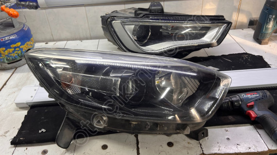 RENAULT CAPTUR SAĞ SOL FAR ORJİNAL ÇIKMA