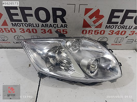 TOYOTA AURİS SAĞ FAR ÇIKMA ORİJİNAL PARÇA 2007-2010