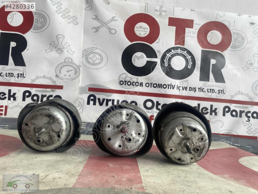 VW AUDİ SEAT SKODA MOTOR TAKOZLARI ORJ ÇIKMA 8D0199379AE