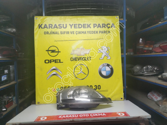 Citroen C3 Sağ Far