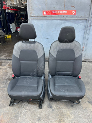 CLİO 5 SAĞ SOL ÖN KOLTUK TAKIMI ORJİNALL ÇIKMAA PARÇA