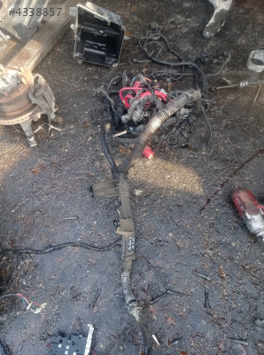 RENAULT MASTER 3 MOTOR TESİSATI