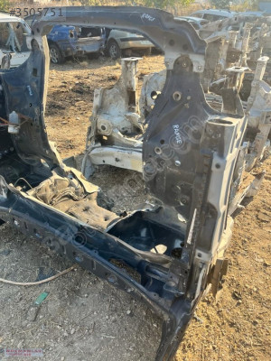 LAND ROVER RANGE ROVER SAĞ ÖN ŞASİ GÜÇMANLAR
