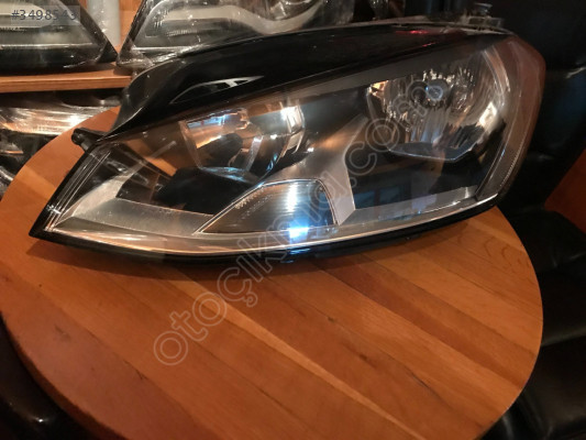VOLKSWAGEN GOLF 7 SOL DÜZ FAR ORJİNAL ÇIKMA