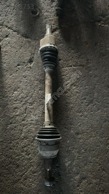 AV61-3B437-HB AKS MİLİ SOL FORD FOCUS 3 5 VİTES 1.6