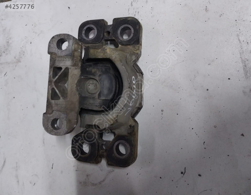 VOLVO S80 2008 2.4  ÇIKMA ORİJİNAL MOTOR KULAĞI