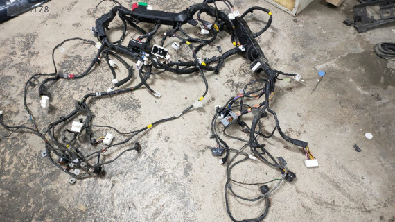 HYUNDAİ H100 YENİ KASA MOTOR ÇEVRE TESİSATI ÇIKMA 91311-4F512-48