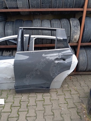 Volkswagen Tiguan sol arka kapı 2017 2023 arası