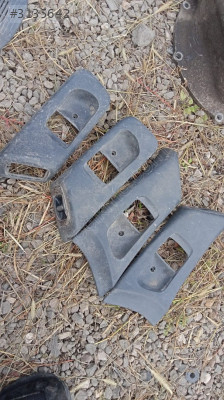 Toyota Carina kapı kol çerçevesi çıkma