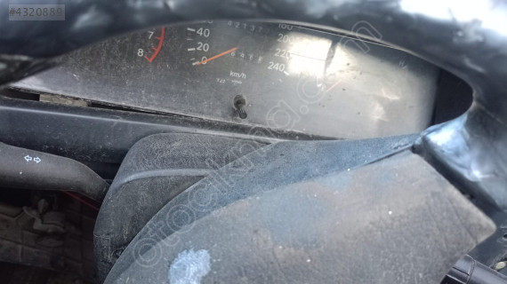 toyota carina gösterge saati