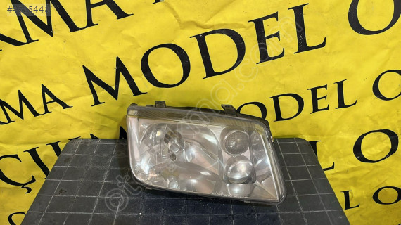 VOLKSWAGEN BORA SAĞ ÖN FAR