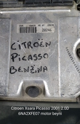 Citroen Xsara Picasso 2001 2.0D  6NA2XFE07 motor beyni