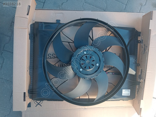 Mercedes CLA W116 w156 w204 w212 termikli fan motoru
