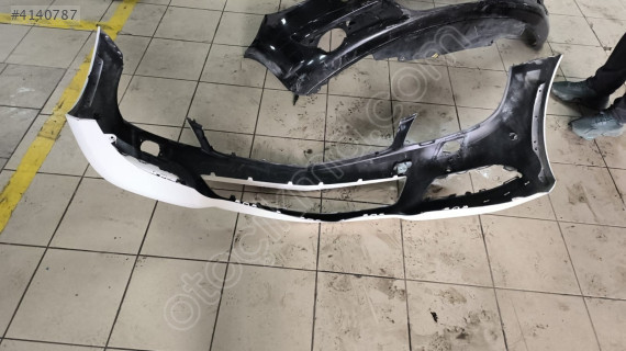 MERCEDES C180  ÖN TAMPON