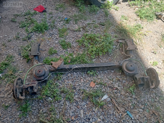 Fiat Uno Arka Dingil Çıkma