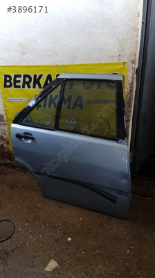 Fiat Tipo sağ arka kapı