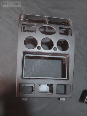 FORD MONDEO MK3 ON KONSOL TEYP CERCEVE