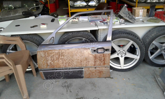 MERCEDES E180 E200 E220 E250 W124 SOL ÖN KAPI