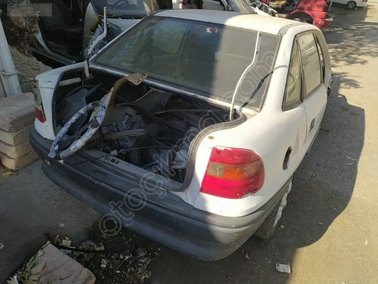 ÇIKMA OPEL ASTRA F KUPA KASA PARÇALARI