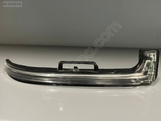 3008 SAĞ AYNA SİNYALİ ORJİNAL 21593024