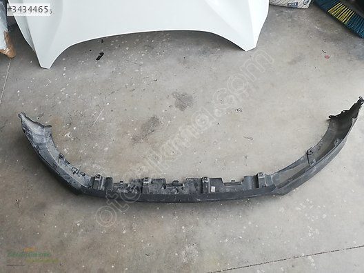 VOLVO V60 CROSS COUNTRY ÇIKMA ÖN TAMPON ALT SPOILLER 31455752
