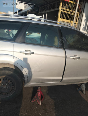 Ford fokus 2.5 sw sağ arka kapı