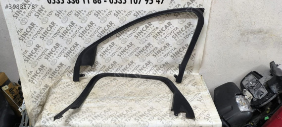 FORD KUGA 2020 2025 SOL ÖN ARKA KAPI DİREK KAPLAMASI LV4BS247B56