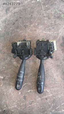 2011 SUZUKI ALTO ÇIKMA ORJİNAL GARANTİLİ SİNYAL KOLU