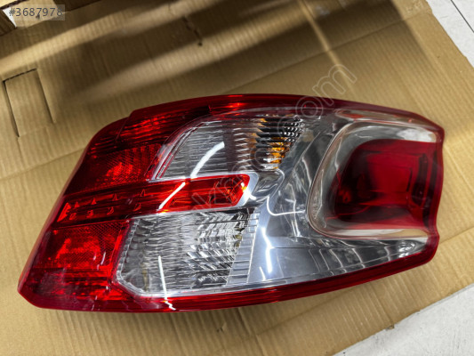 PEUGEOT 301 SAĞ ORJİNAL SIFIR STOP LAMBASI