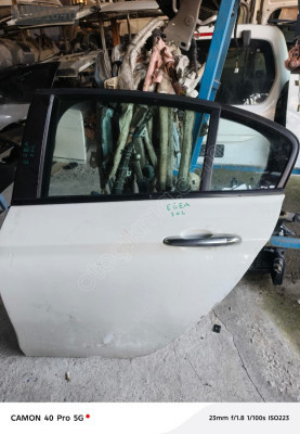 FİAT EGEA SOL ARKA KAPI HATASIZ OTO FEDAİ