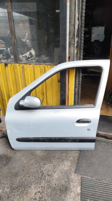 RENAULT CLİO 2 SOL ÖN KAPI 2