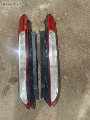 FORD FOCUS 2.5 HATCHBACK ÇIKMA SAĞ/SOL ARKA STOP