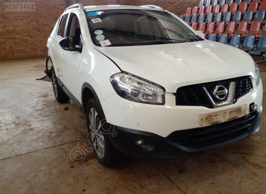 Nissan Qashqai J10 için Kesme Tavan - Mil Oto Parçaları