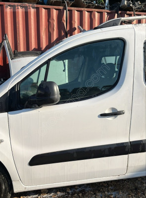 PEUGEOT PARTNER TEPE SOL ÖN KAPI ÇIKMA