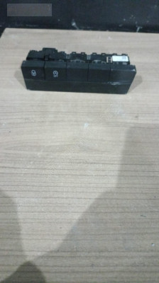 5E1927132 SKODA OCTAVİA MERKEZİ KİLİT TUS TAKIMI SET