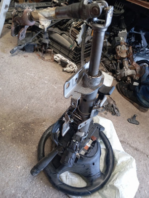 Peugeot 308.Direksiyon kolonu 9674861877