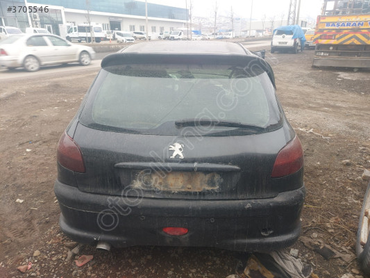 PEUGEOT 206 ÇIKMA ARKA BAGAJ KAPAĞI