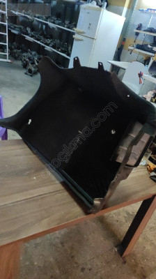 1J5 867 427 AD VW BORA SAĞ ARKA KARPUZ HALISI